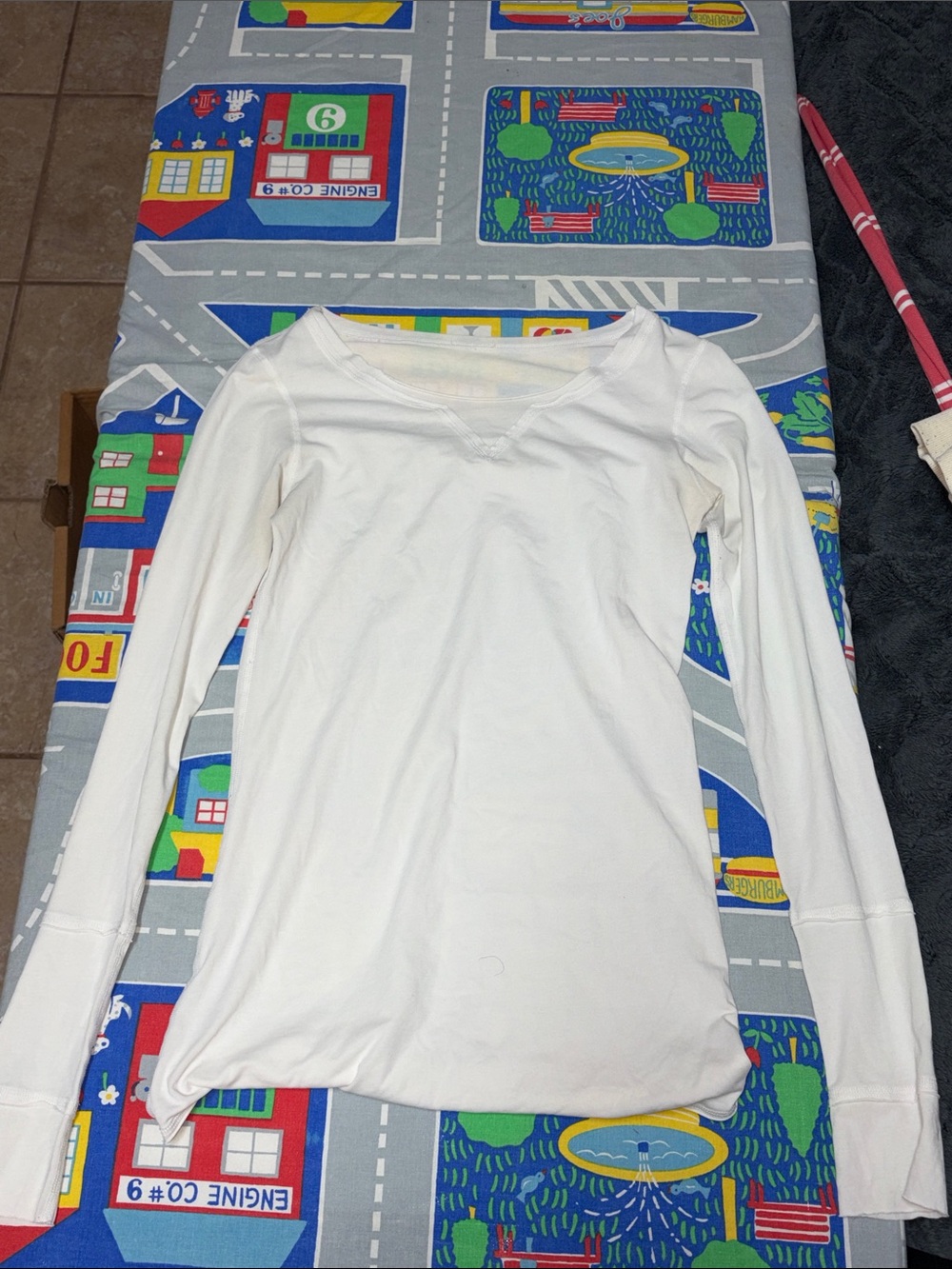 Lululemon white long sleeve top